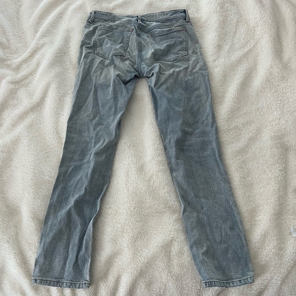 Gap Girlfriend Distressed Jeans - Picture 2 of 2